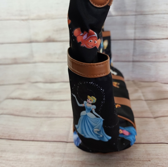 Disney "Carry the Magic" Designer Style Tote Bag - Picture 8 of 16